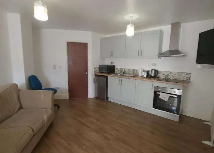 شقة Suite, 3 Single Beds بريستول