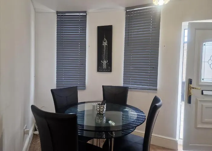 Suite, 3 Single Beds Bristol